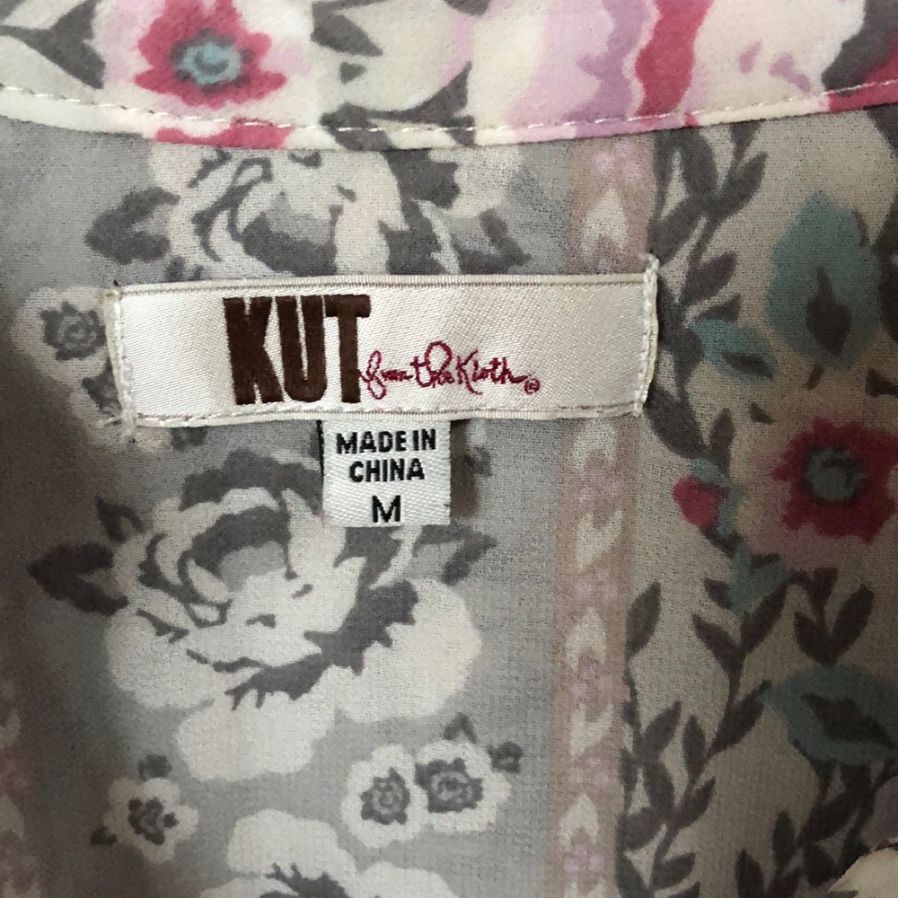 Rose Button Down Blouse Size M - image 2